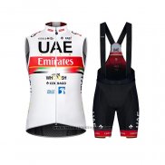 2021 Windvest UAE Wit Rood Korte Mouwen en Koersbroek